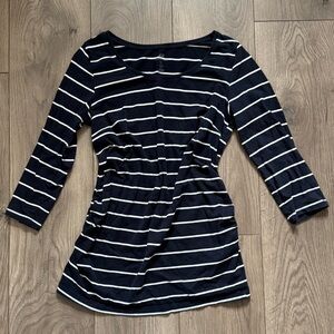 H&M Mama Maternite Crewneck Maternity Tee 3/4 Length Sleeve Ruched Navy Stripe M